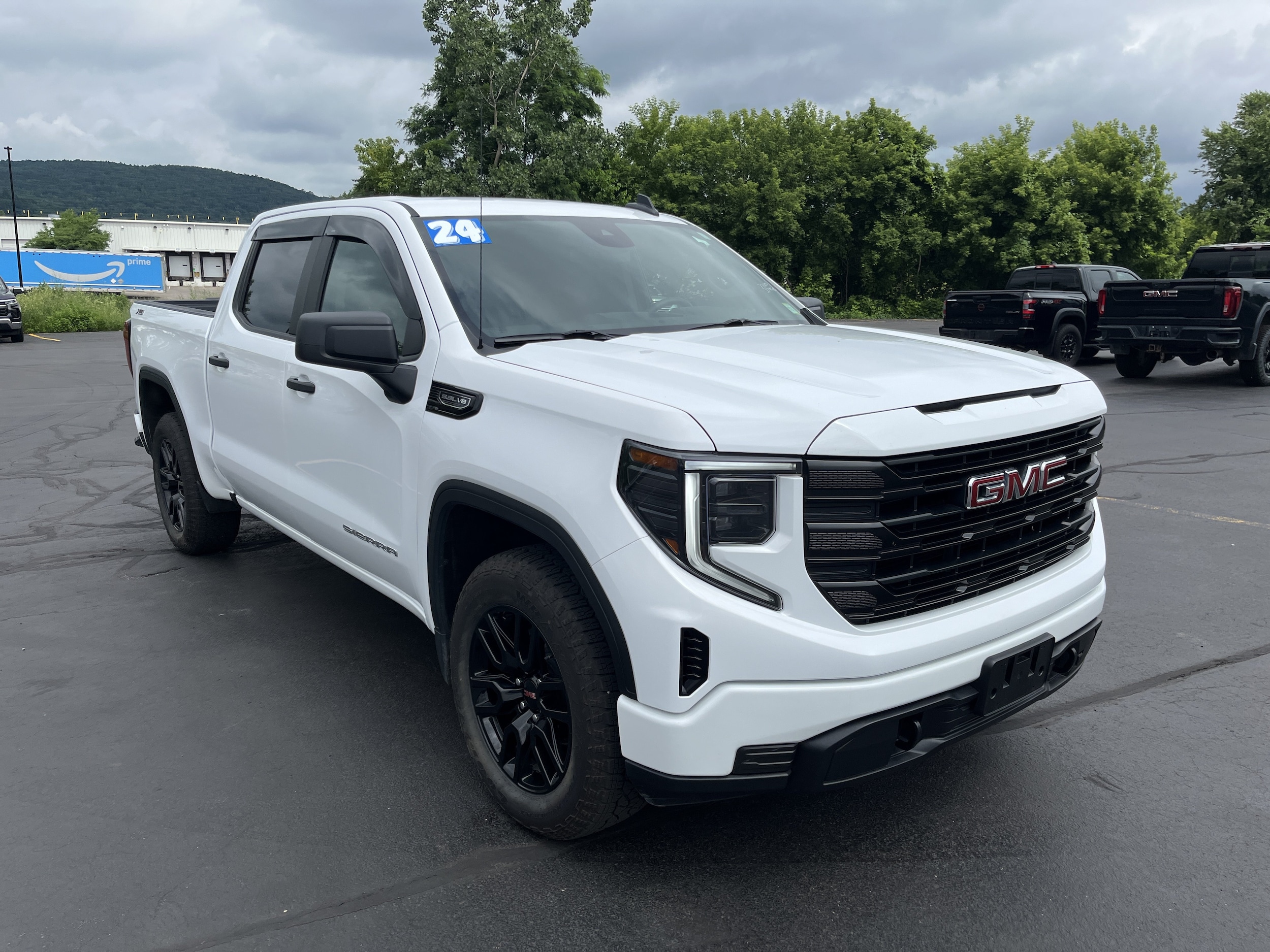 gmc sierra 1500 2024 1GTUUAED6RZ182965 image gmc sierra 1500 2024 1GTUUAED6RZ182965 image